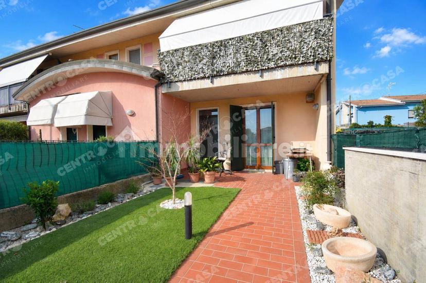 Trilocale ottimo stato, su più livelli, Centro, Bovolone — foto 25 di 28