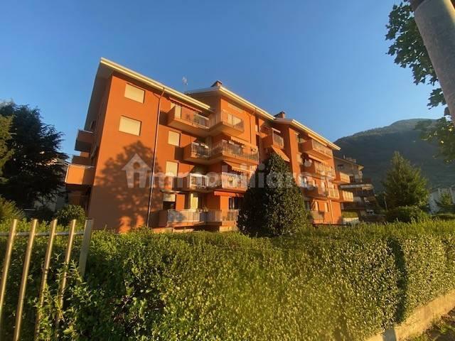 Trilocale ottimo stato, primo piano, Centro, Sondrio — foto 10 di 24