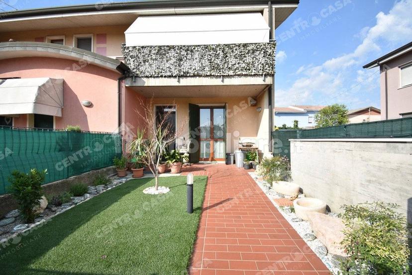 Trilocale ottimo stato, su più livelli, Centro, Bovolone — foto 7 di 28