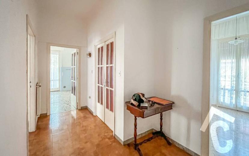 Quadrilocale buono stato, piano rialzato, Viale della Vittoria, Jesi — foto 2 di 16