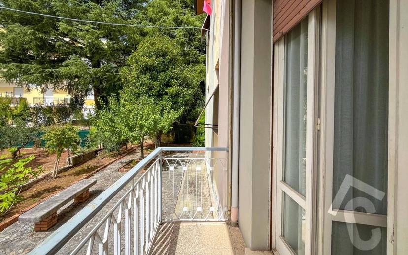 Quadrilocale buono stato, piano rialzato, Viale della Vittoria, Jesi — foto 10 di 16