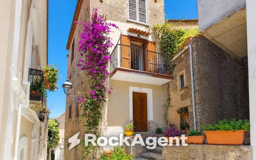 Open space via Amedeo Barletta, 3, San Nicola Arcella — foto 10 di 20
