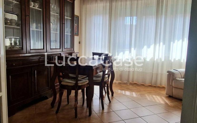 Quadrilocale via per Corte Bozzi,  105, San Vito, Lucca — foto 10 di 25