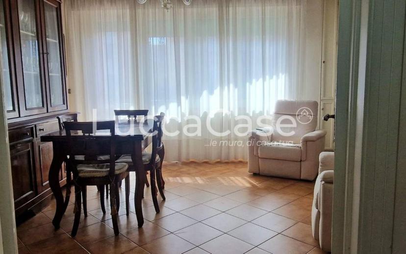Quadrilocale via per Corte Bozzi,  105, San Vito, Lucca — foto 3 di 25
