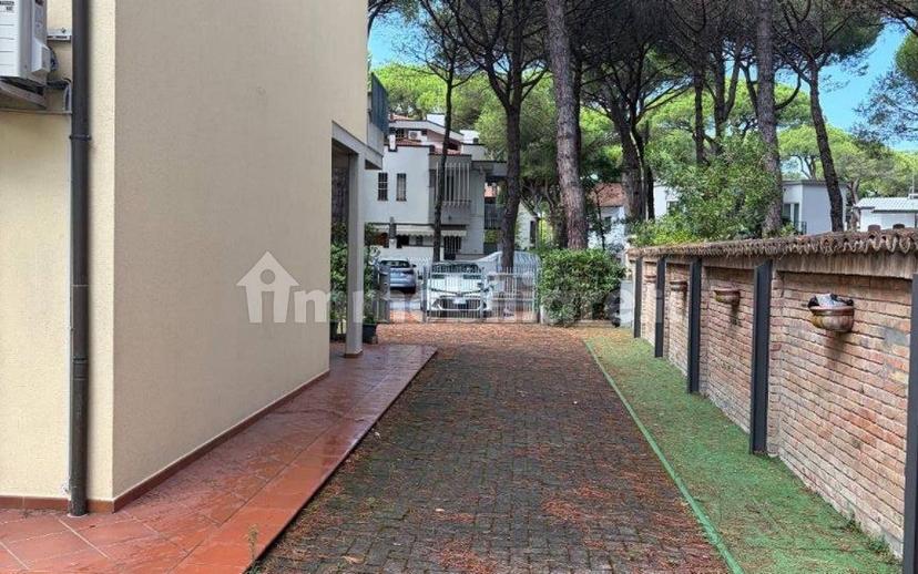 Villa unifamiliare viale Vittorio Veneto 90, Milano Marittima, Cervia — foto 7 di 10