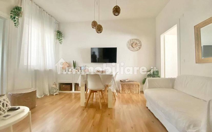 Quadrilocale viale I Maggio,, Centro, Ponsacco — foto 11 di 18
