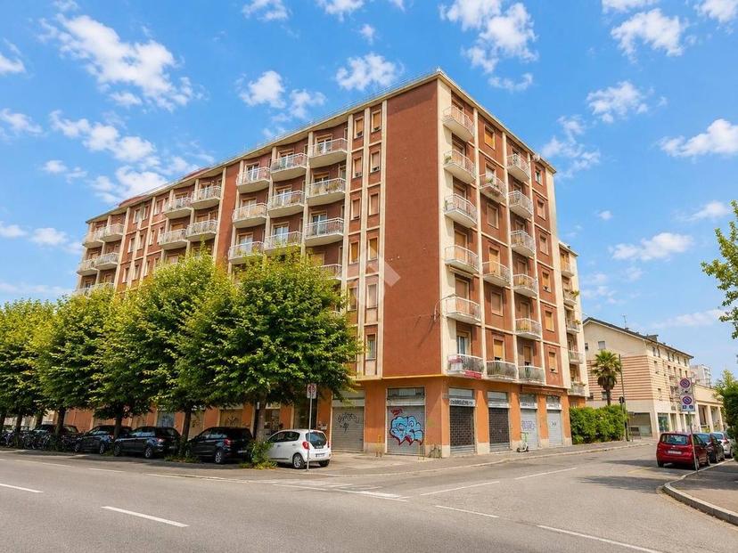 Trilocale viale Libertà 32, Via Lecco - Via Bergamo, Monza — foto 6 di 17
