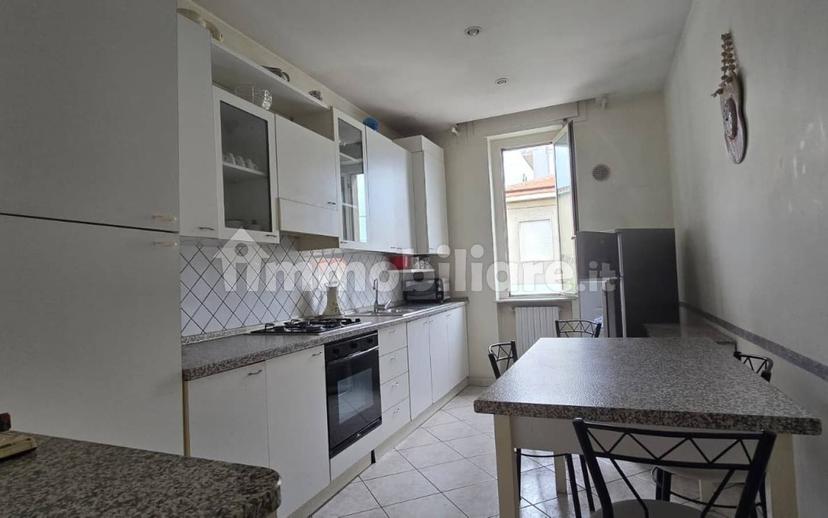 Trilocale corso Umberto I 362, Villa Verrocchio, Montesilvano — foto 4 di 19