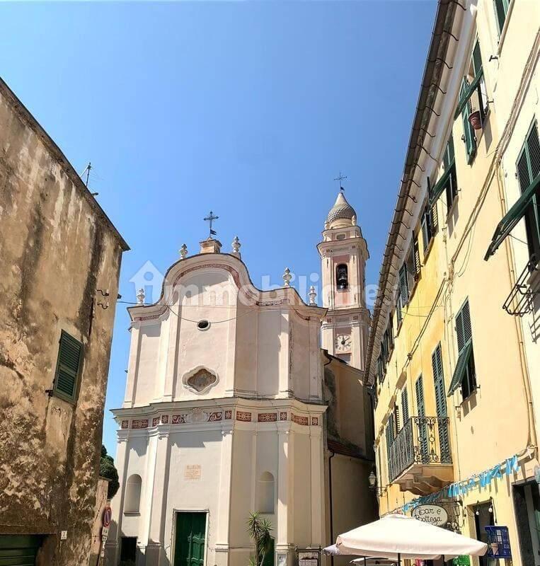 Quadrilocale vicolo Novella 8, Borgo Sant'Agata, Borgo d'Oneglia, Costa d'Oneglia, Imperia — foto 2 di 20