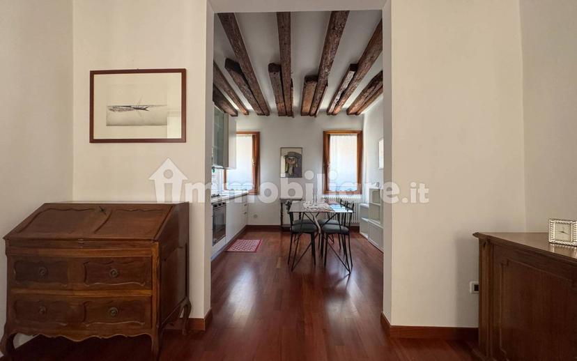 Trilocale ottimo stato, primo piano, Santa Croce, Venezia — foto 6 di 7
