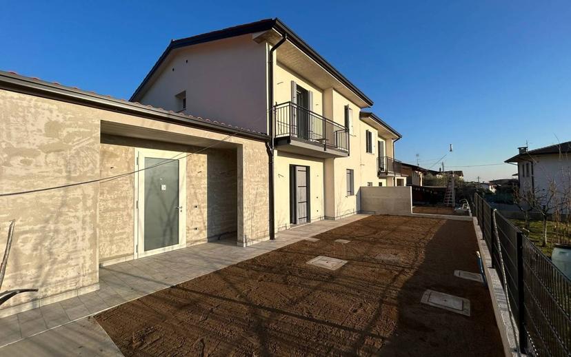 Villa a schiera via Carlessi, Centro, Romano d'Ezzelino — foto 16 di 19