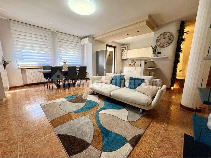 Trilocale buono stato, primo piano, Centro, Mozzecane — foto 18 di 36
