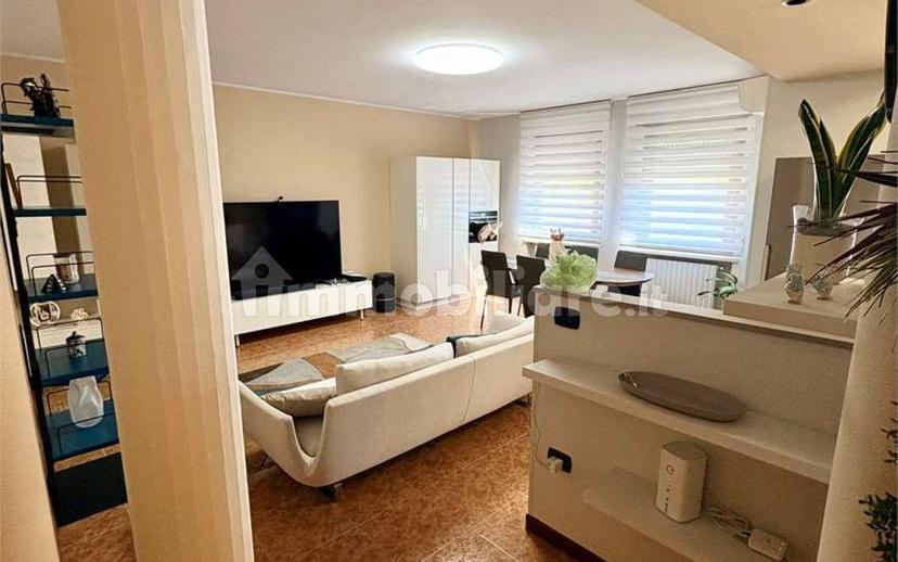 Trilocale buono stato, primo piano, Centro, Mozzecane — foto 36 di 36