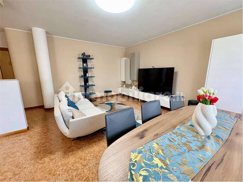 Trilocale buono stato, primo piano, Centro, Mozzecane — foto 26 di 36