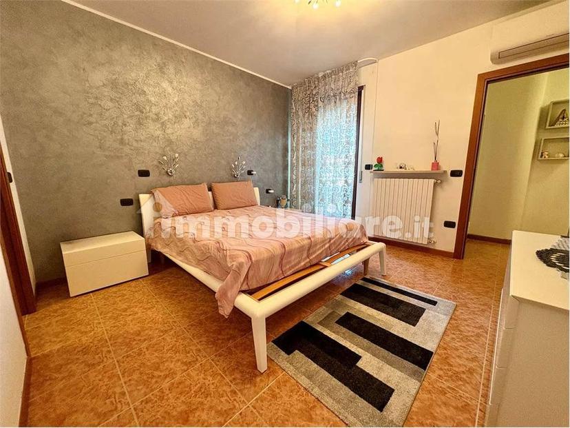 Trilocale buono stato, primo piano, Centro, Mozzecane — foto 14 di 36