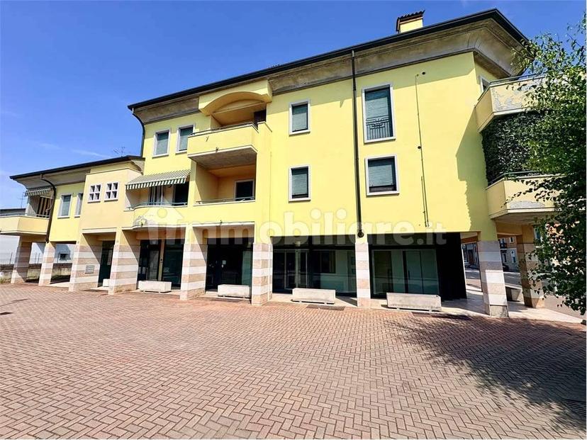 Trilocale buono stato, primo piano, Centro, Mozzecane — foto 29 di 36