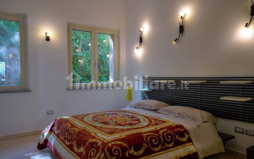 Quadrilocale viale della Vittoria 30, Centro, Pioraco — foto 31 di 35