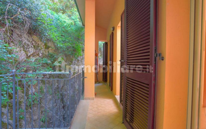 Quadrilocale viale della Vittoria 30, Centro, Pioraco — foto 34 di 35