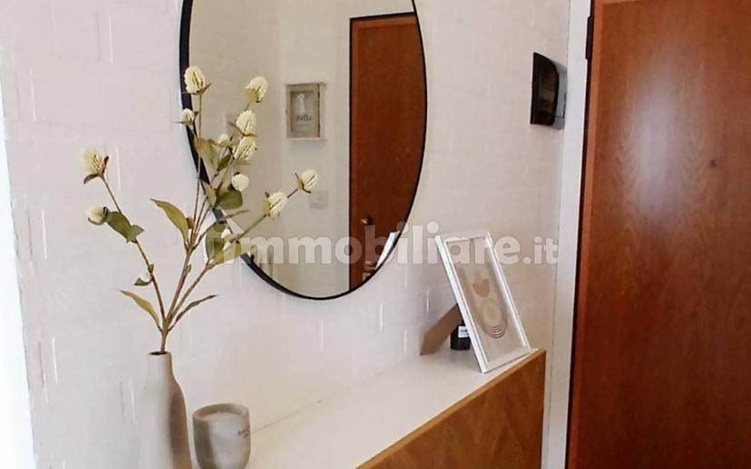 Trilocale ottimo stato, quarto piano, Regina Pacis, Reggio Emilia — foto 16 di 28
