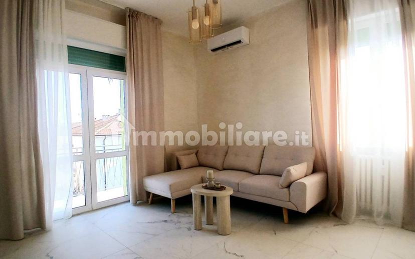 Trilocale ottimo stato, quarto piano, Regina Pacis, Reggio Emilia — foto 22 di 28