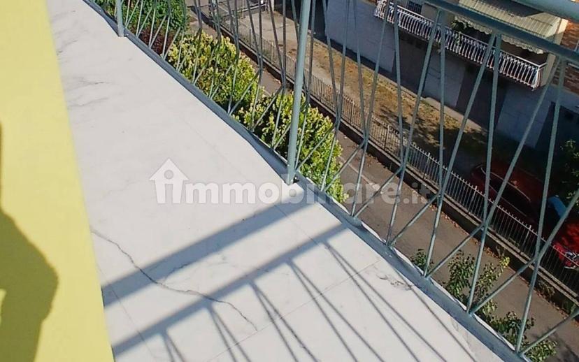 Trilocale ottimo stato, quarto piano, Regina Pacis, Reggio Emilia — foto 27 di 28