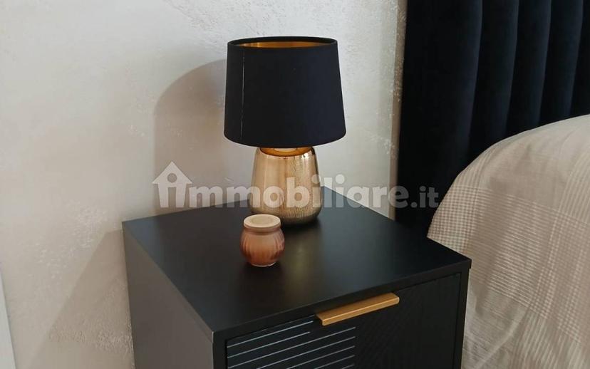 Trilocale ottimo stato, quarto piano, Regina Pacis, Reggio Emilia — foto 9 di 28