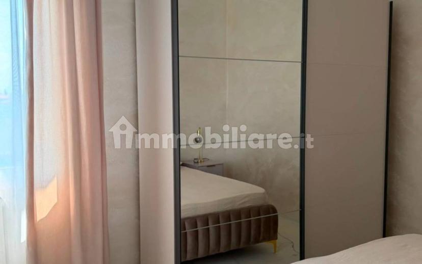 Trilocale ottimo stato, quarto piano, Regina Pacis, Reggio Emilia — foto 24 di 28