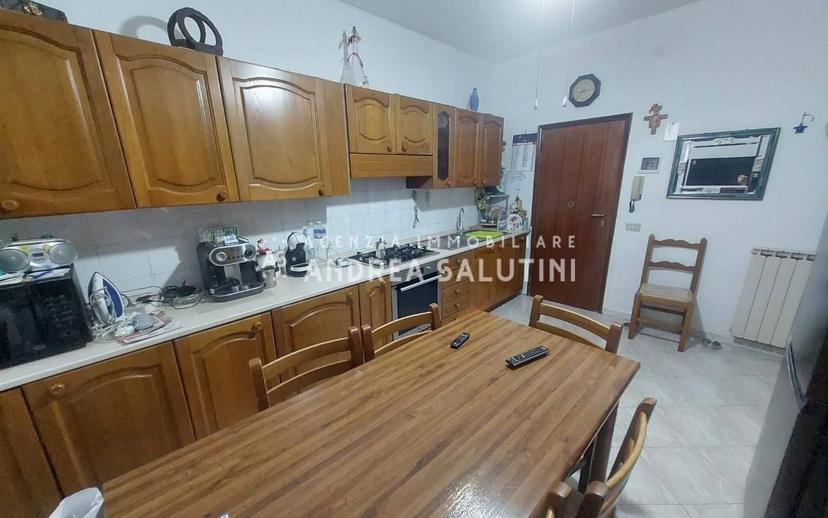 Appartamento ottimo stato, secondo piano, Centro, Castelfranco di Sotto — foto 4 di 18