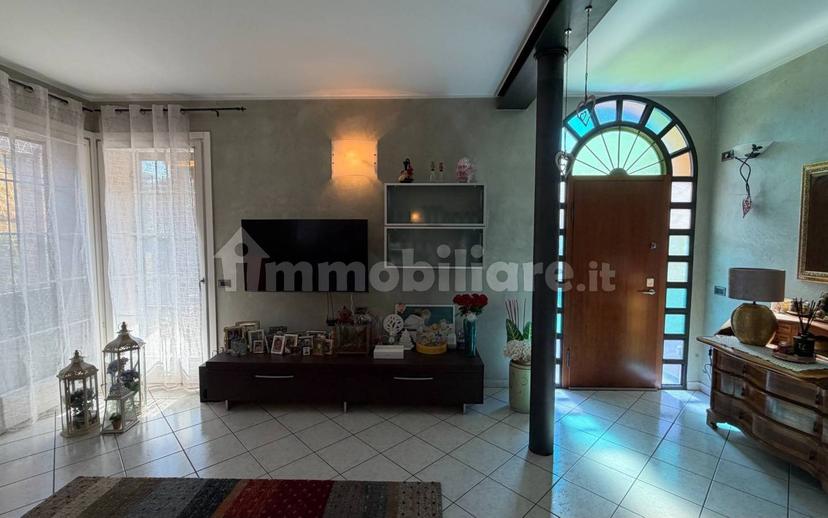 Villa unifamiliare via Achille Grandi, Centro, Bovolone — foto 11 di 13