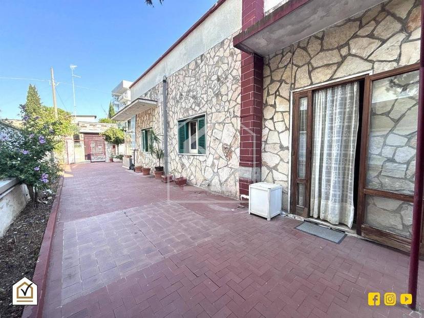 Villa unifamiliare via 14 Caduti, Loseto, Bari — foto 14 di 22