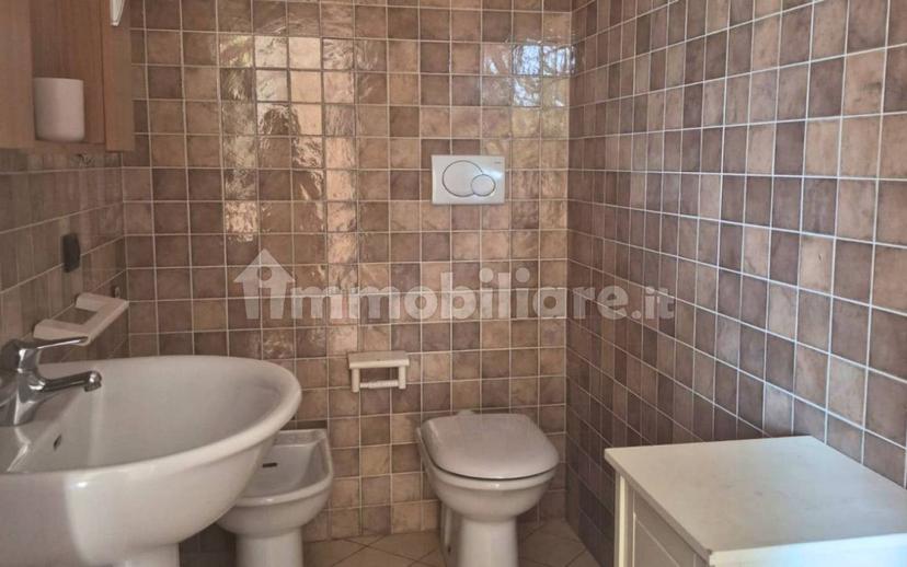 Trilocale via Generale Carlo Alberto Dalla Chiesa 8, Centro, Castelnuovo Rangone — foto 6 di 8