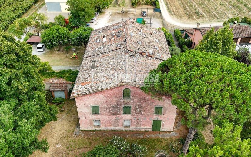Terratetto unifamiliare via Sarna 111, Faenza — foto 13 di 49