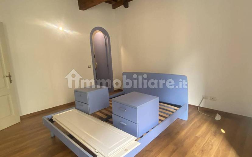 Trilocale via San Leonardo snc, Piazza Anfiteatro - Torre Guinigi, Lucca — foto 11 di 13