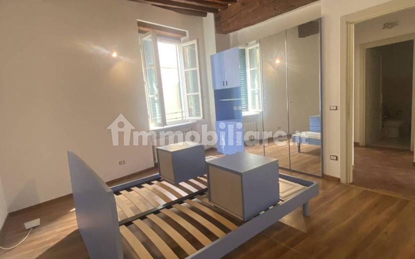Trilocale via San Leonardo snc, Piazza Anfiteatro - Torre Guinigi, Lucca