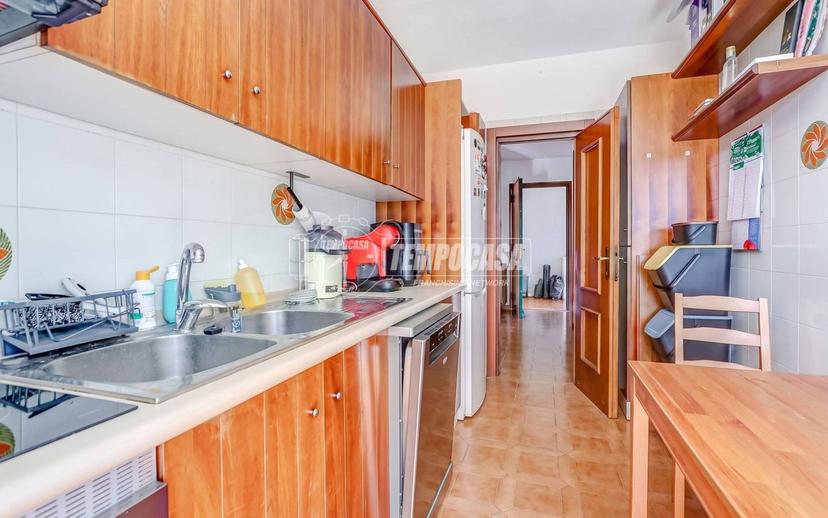Trilocale via Alessandro Manzoni 22, Centro, Luino — foto 6 di 20