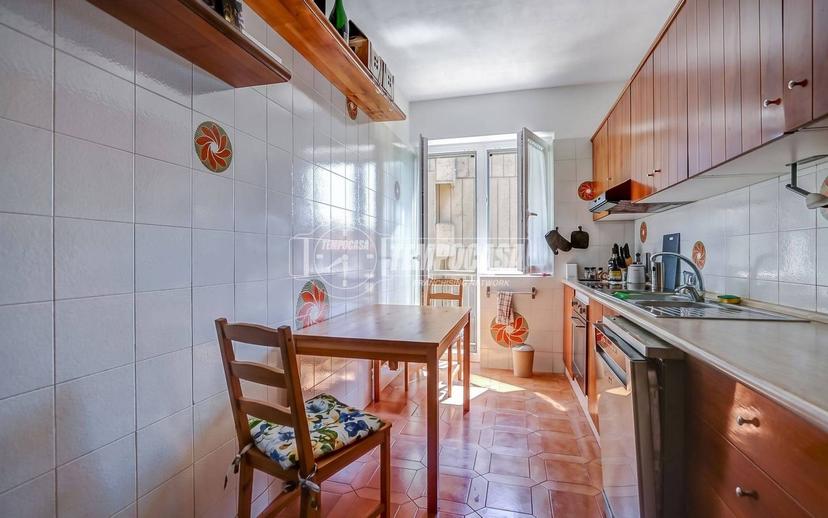 Trilocale via Alessandro Manzoni 22, Centro, Luino — foto 19 di 20