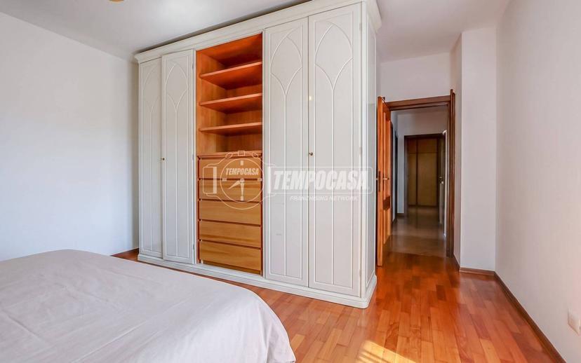 Trilocale via Alessandro Manzoni 22, Centro, Luino — foto 2 di 20