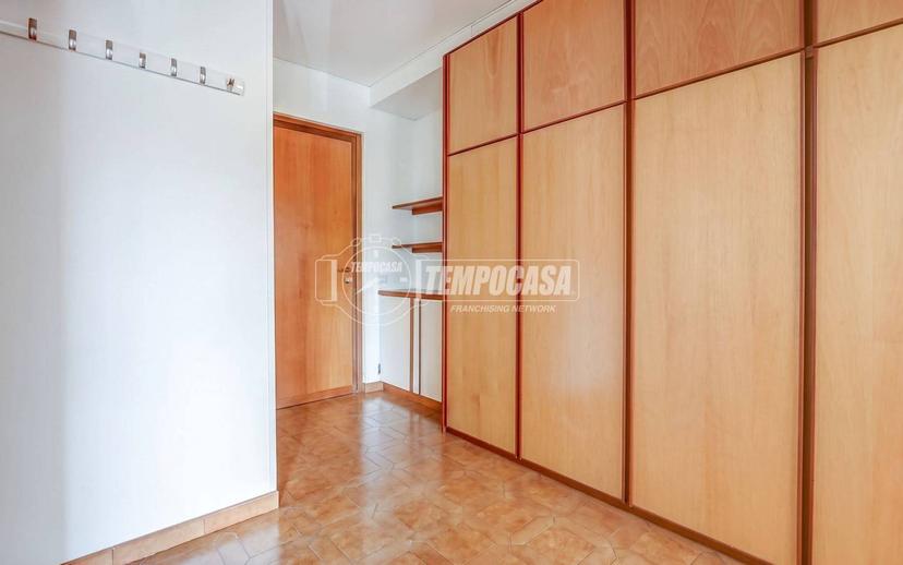 Trilocale via Alessandro Manzoni 22, Centro, Luino — foto 15 di 20