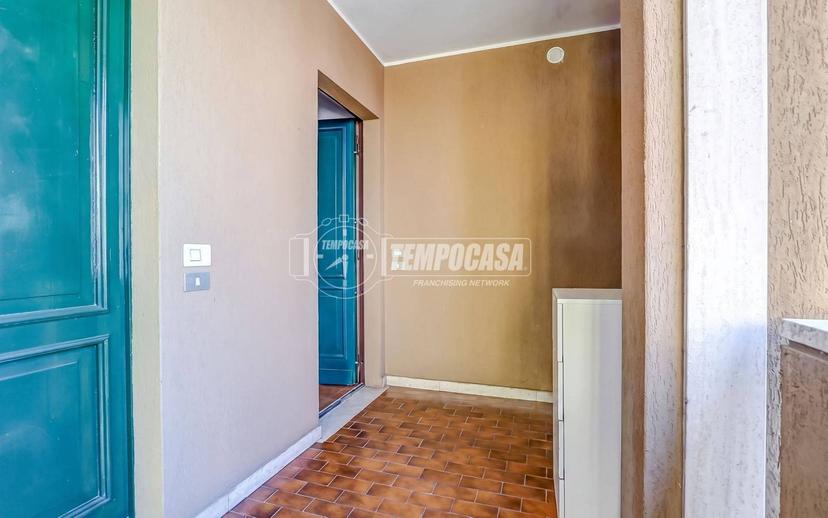 Trilocale via Alessandro Manzoni 22, Centro, Luino — foto 5 di 20