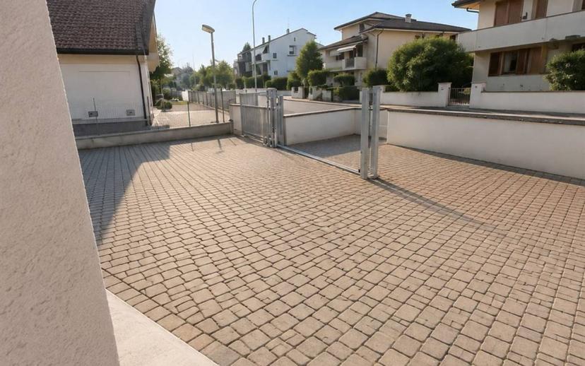 Bilocale Tobagi, San Giorgio Bigarello — foto 2 di 11