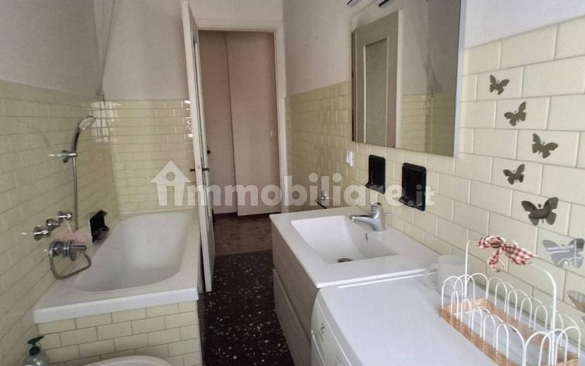 Trilocale via Benedetto Odescalchi, Sant'Antonio, Novara — foto 25 di 25