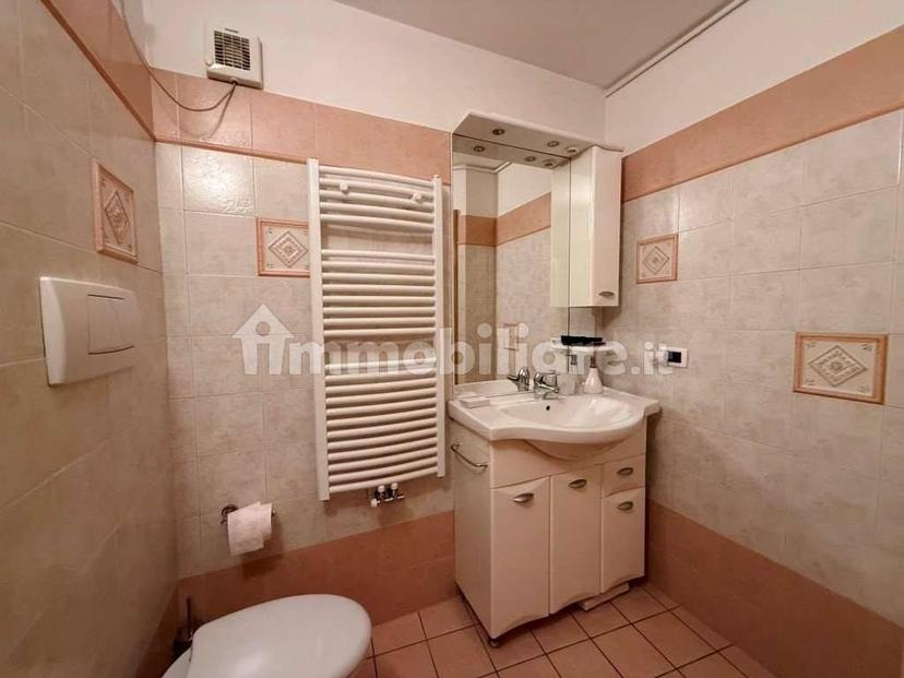 Trilocale via Roma, 2, Centro, Mezzana — foto 3 di 43