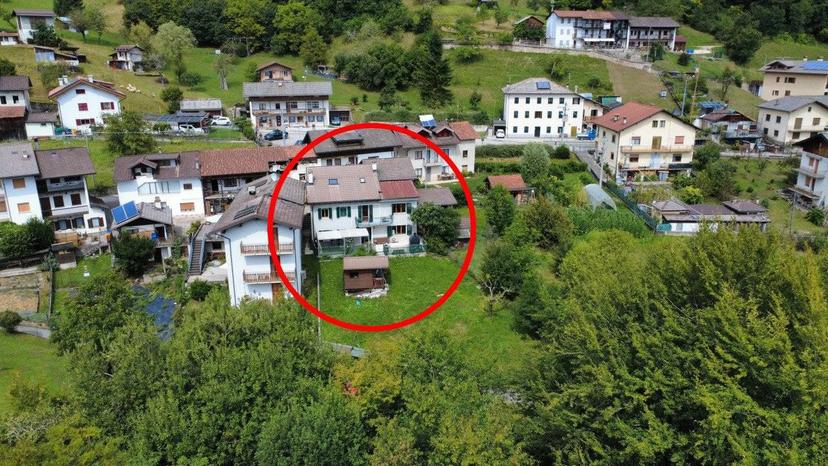 Villa a schiera via Pezzè, Pezzé, Lamon — foto 15 di 27