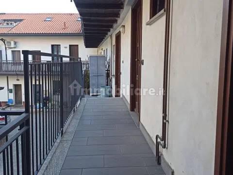 Bilocale via Giuseppe Tettamanti, 5, Piazza Santa Maria, Busto Arsizio — foto 3 di 10