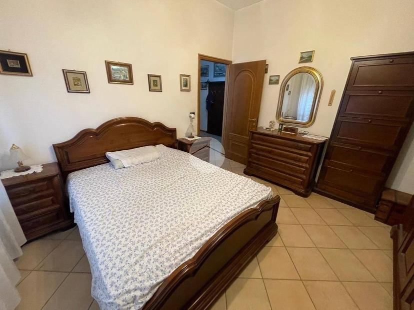 Trilocale via XII Settembre 33, Centro, Valenza — foto 3 di 20