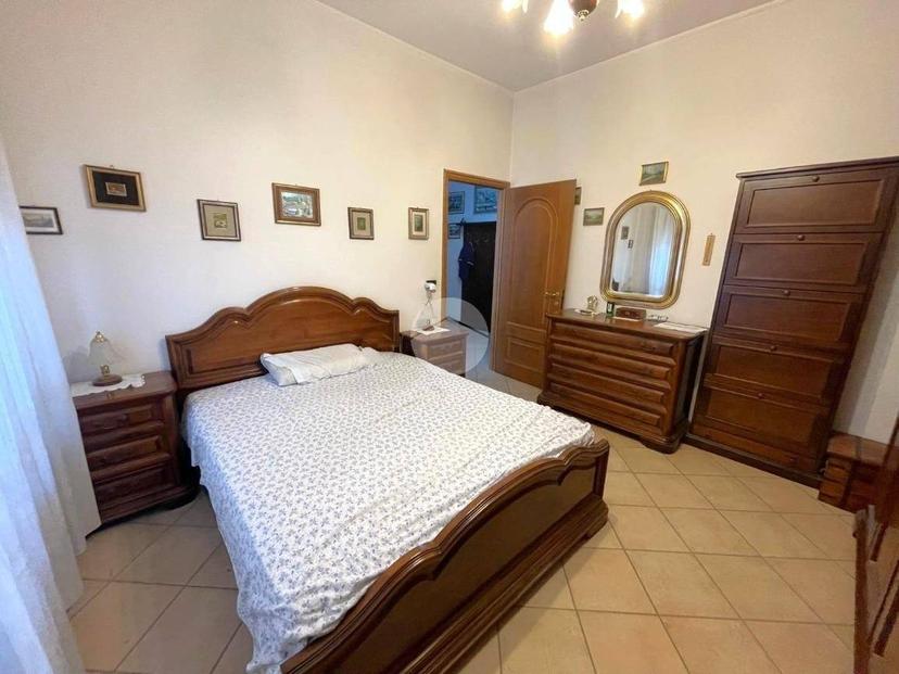 Trilocale via XII Settembre 33, Centro, Valenza — foto 14 di 20