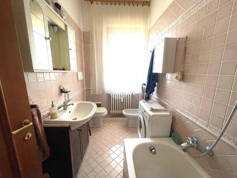 Trilocale via XII Settembre 33, Centro, Valenza — foto 13 di 20
