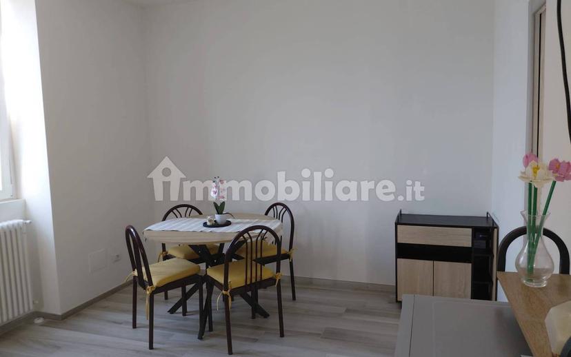 Bilocale buono stato, piano terra, Centro, Binago — foto 7 di 15