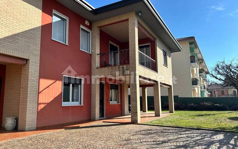 Villa unifamiliare via Montello, 55, Sesto Calende — foto 31 di 48