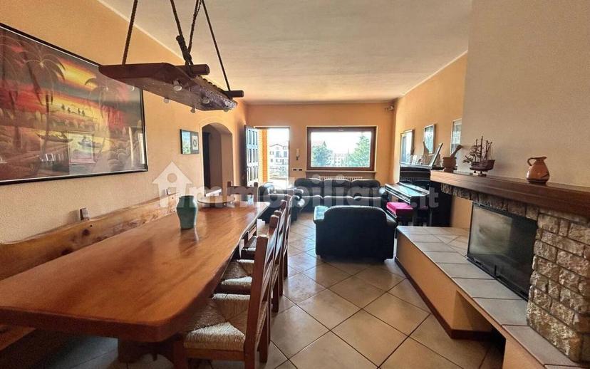 Villa unifamiliare via Montello, 55, Sesto Calende — foto 27 di 48
